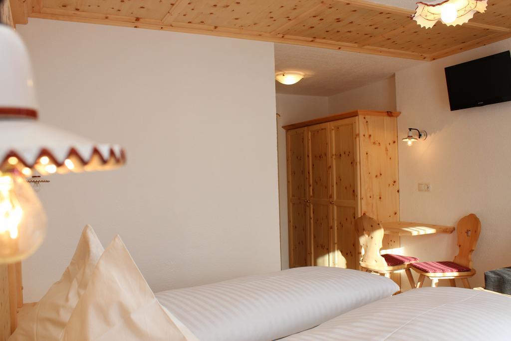 Pension Widmann Stulles Exterior photo